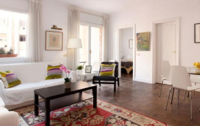 Гостиница Letsgo Camp Nou Apartment  Барселона